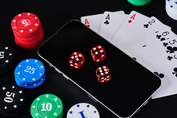 Dragon Tiger rapid-round format Dragon Tiger card game table with dealer in mamibet studio